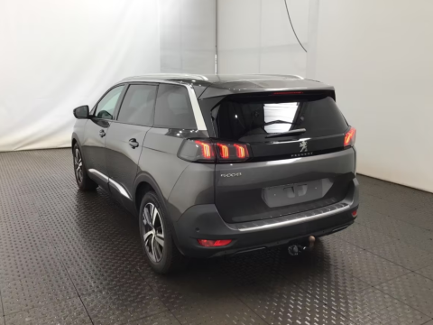 2021 Peugeot 5008 с пробегом 178 323 км