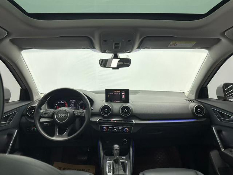 2022 Audi Q2 с пробегом 12 000 км