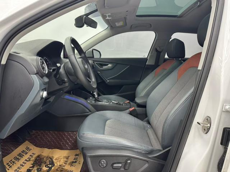 2022 Audi Q2 с пробегом 12 000 км