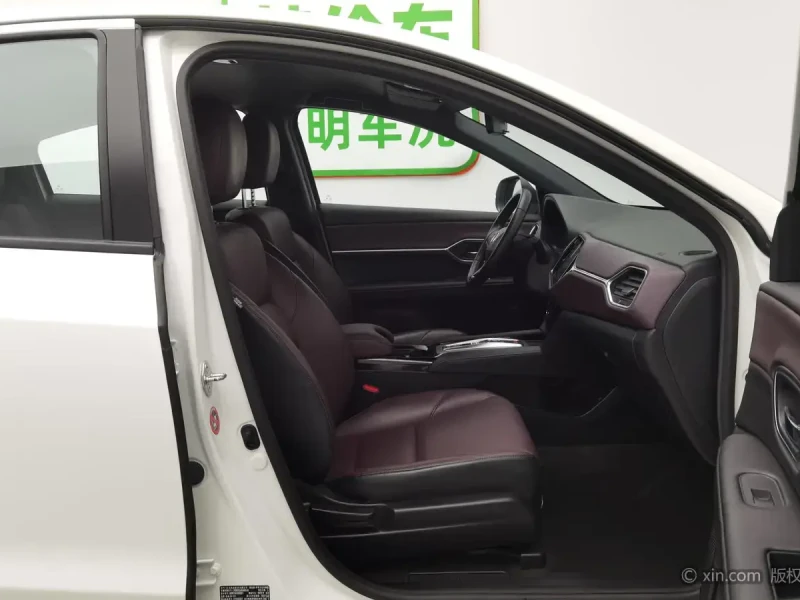 2022 Honda M-NV с пробегом 54 000 км