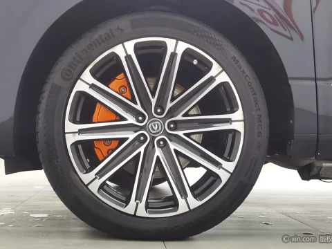 2022 Changan UNI-K с пробегом 32 000 км