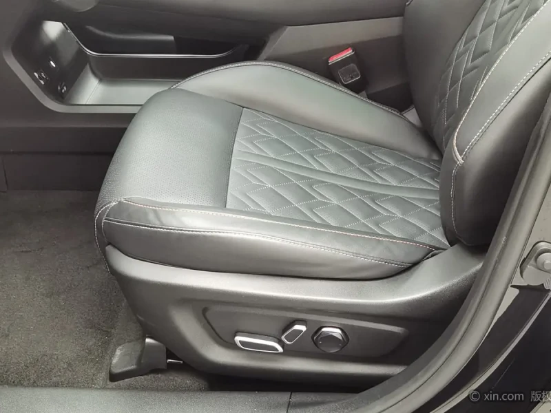 2022 Changan UNI-K с пробегом 32 000 км