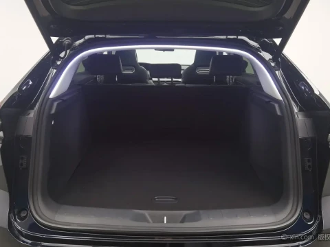 2022 Changan UNI-K с пробегом 32 000 км