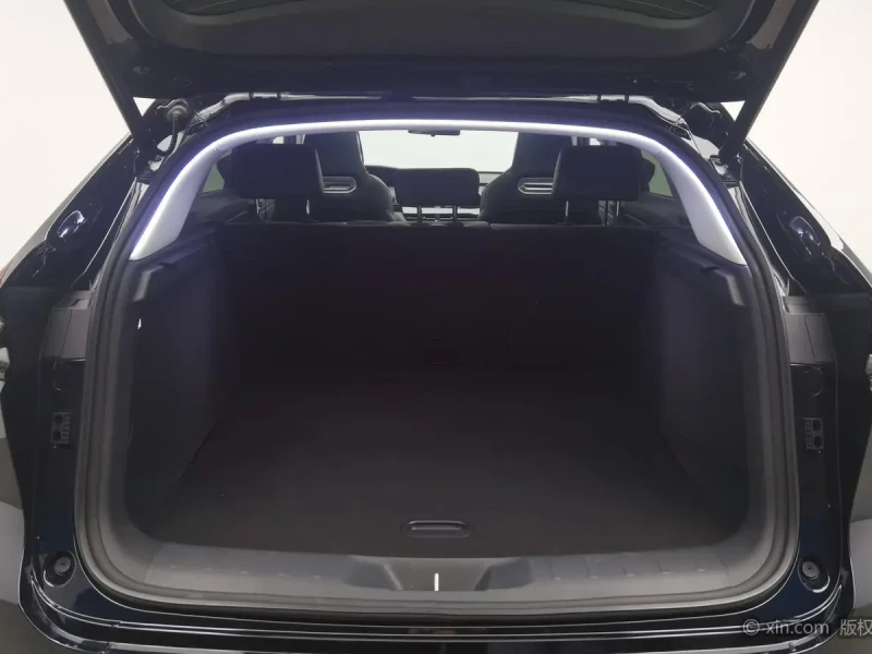 2022 Changan UNI-K с пробегом 32 000 км