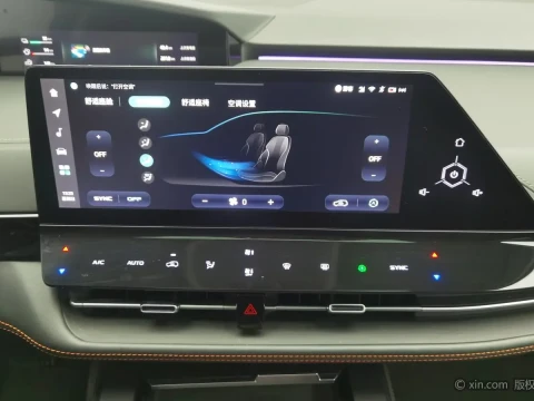 2022 Changan UNI-K с пробегом 32 000 км