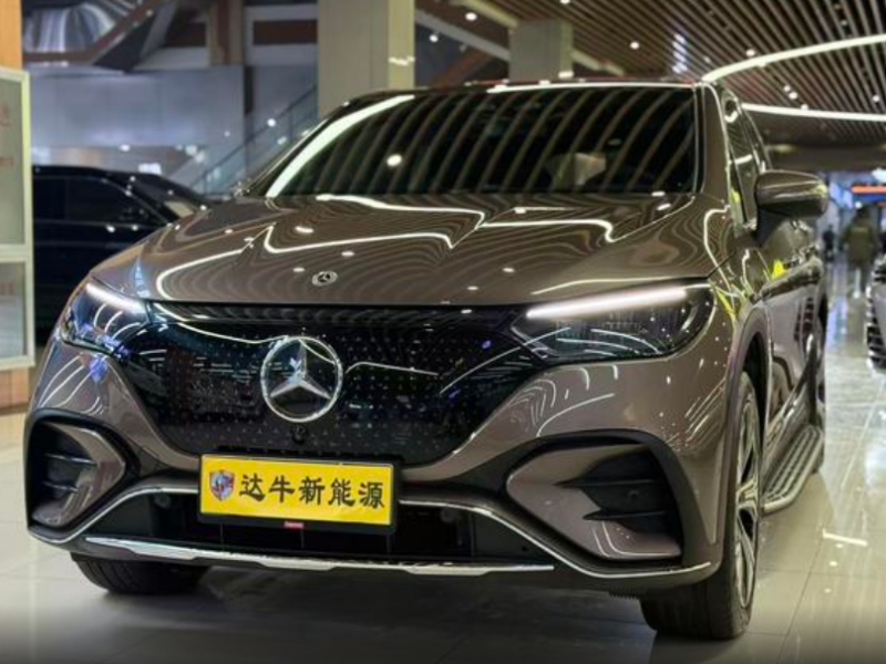 Mercedes-Benz EQE SUV