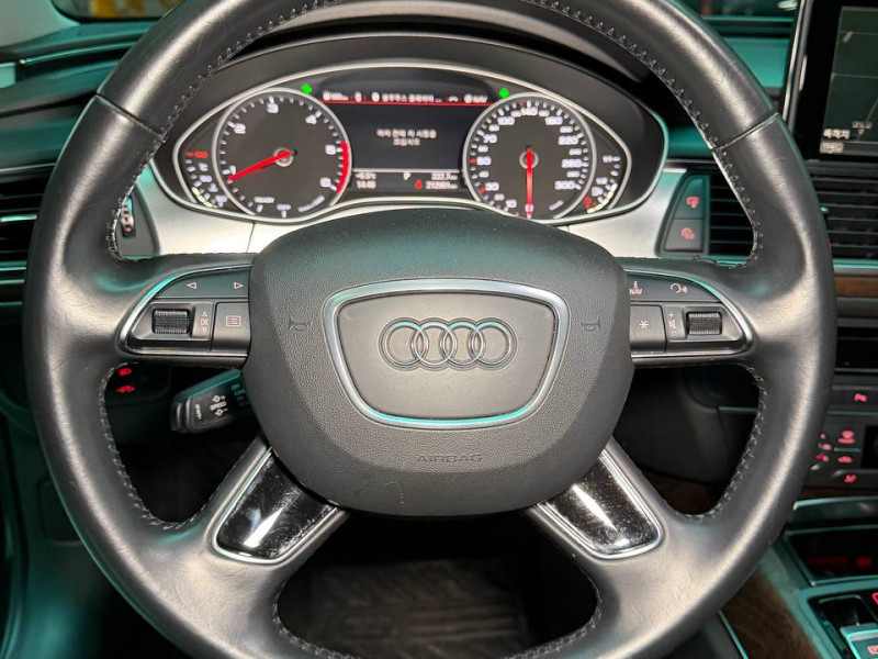 2016 Audi A6 с пробегом 213 000 км