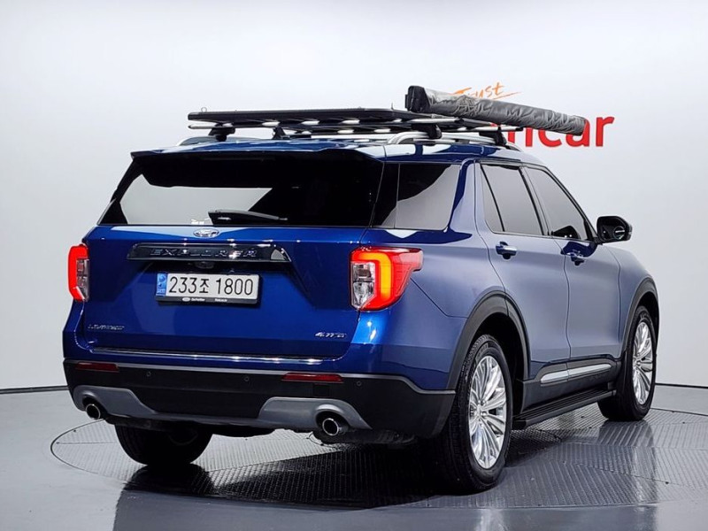 2022 Ford Explorer с пробегом 13 751 км