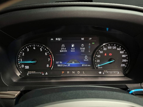 2022 Ford Explorer с пробегом 18 637 км