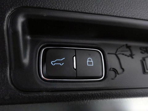 2022 Ford Explorer с пробегом 57 095 км