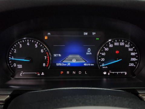 2022 Ford Explorer с пробегом 13 751 км