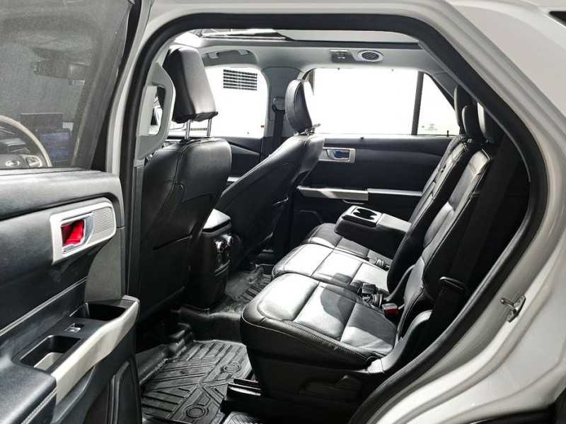 2022 Ford Explorer с пробегом 18 637 км