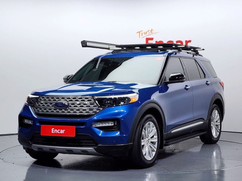2022 Ford Explorer с пробегом 13 751 км
