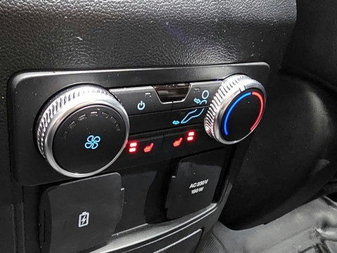 2022 Ford Explorer с пробегом 18 637 км