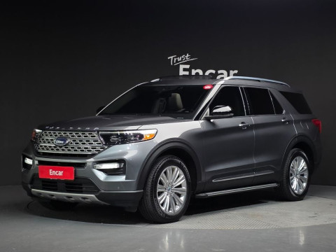 2023 Ford Explorer с пробегом 12 717 км