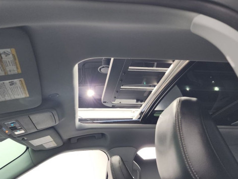 2022 Ford Explorer с пробегом 13 751 км