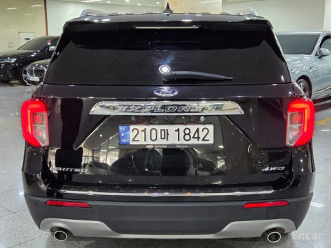 2022 Ford Explorer с пробегом 34 491 км