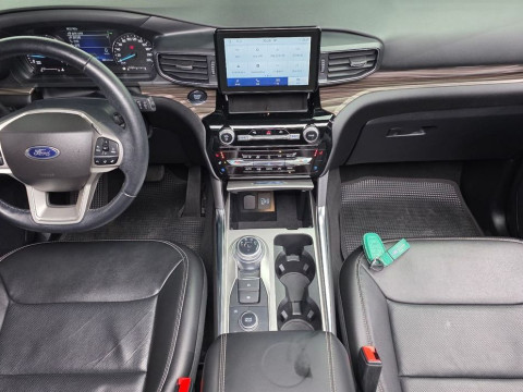 2022 Ford Explorer с пробегом 60 704 км