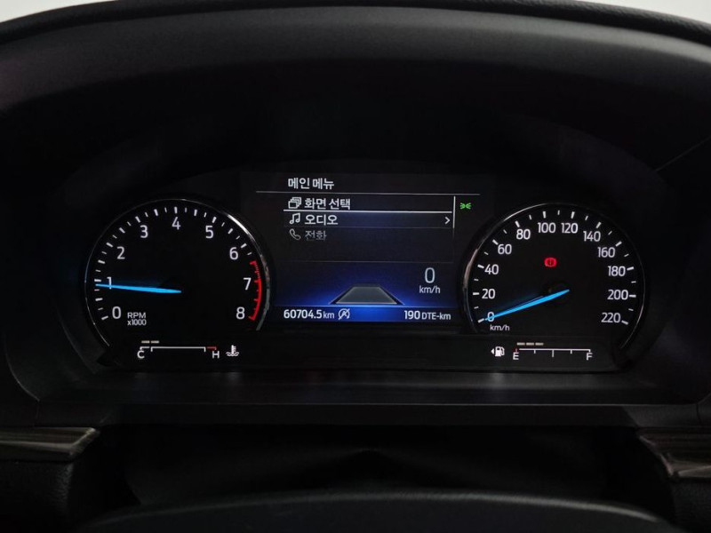 2022 Ford Explorer с пробегом 60 704 км