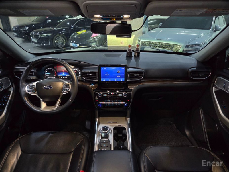 2022 Ford Explorer с пробегом 34 491 км