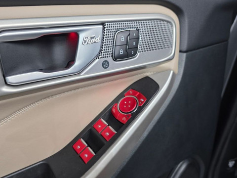 2023 Ford Explorer с пробегом 12 717 км