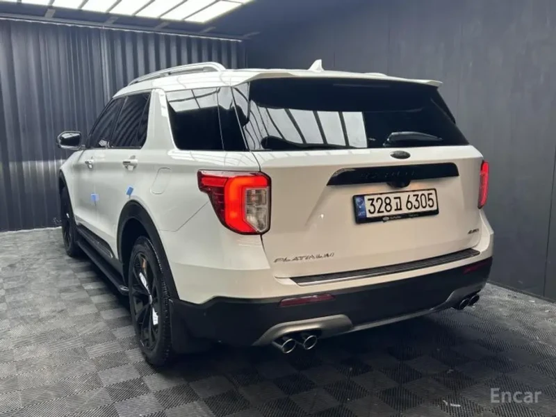 2022 Ford Explorer с пробегом 69 157 км