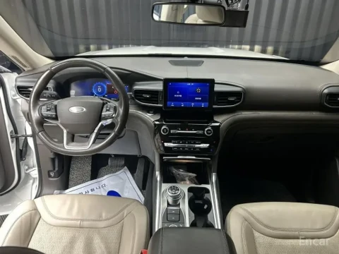 2022 Ford Explorer с пробегом 69 157 км