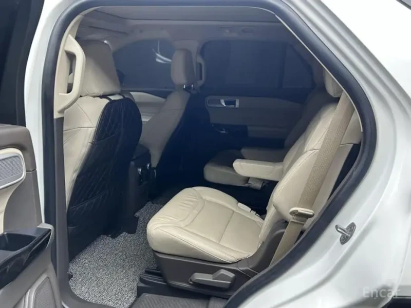 2022 Ford Explorer с пробегом 69 157 км