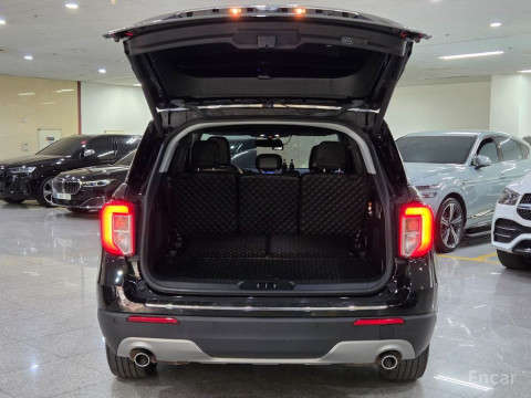 2022 Ford Explorer с пробегом 34 491 км