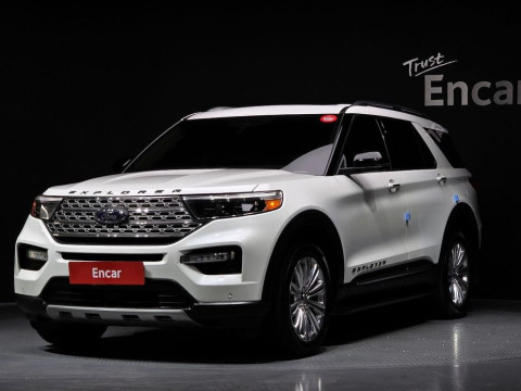 2022 Ford Explorer с пробегом 54 168 км