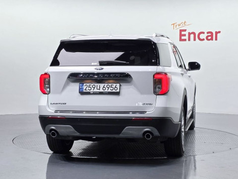 2023 Ford Explorer с пробегом 63 672 км