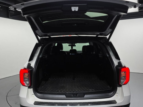 2022 Ford Explorer с пробегом 60 704 км