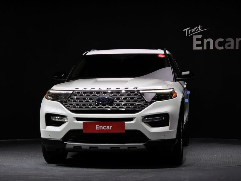 2022 Ford Explorer с пробегом 54 168 км