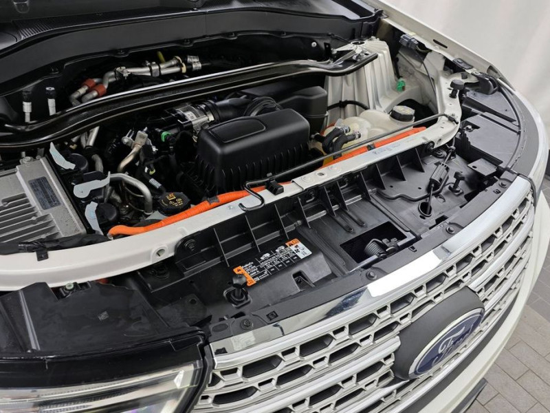 2022 Ford Explorer с пробегом 54 168 км