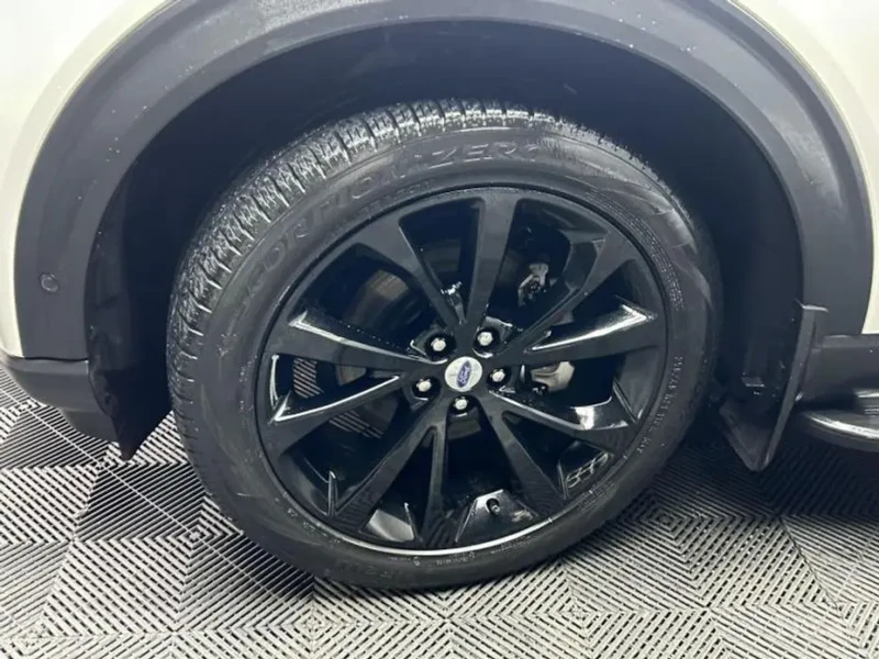 2022 Ford Explorer с пробегом 69 157 км