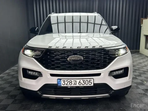 2022 Ford Explorer с пробегом 69 157 км