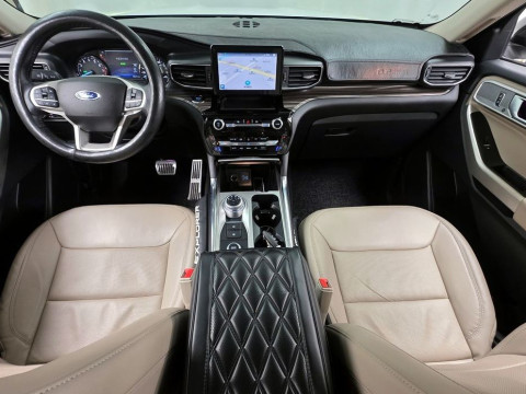 2022 Ford Explorer с пробегом 54 168 км