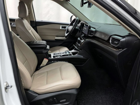 2022 Ford Explorer с пробегом 54 168 км