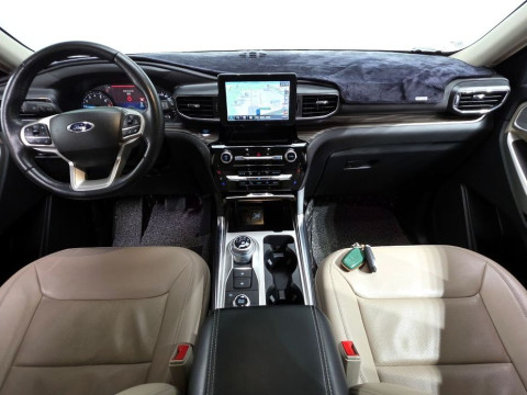 2022 Ford Explorer с пробегом 130 405 км