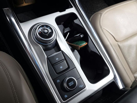 2022 Ford Explorer с пробегом 130 405 км