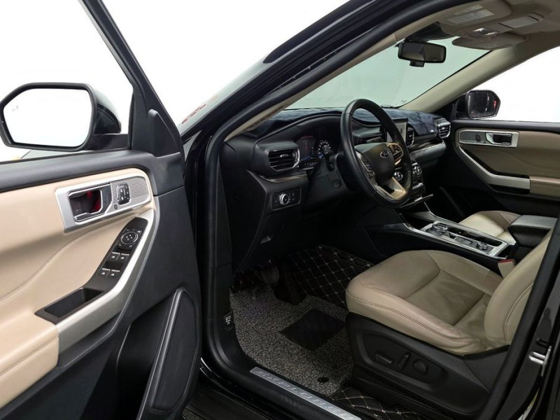 2022 Ford Explorer с пробегом 130 405 км