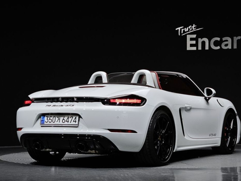 2023 Porsche 718 Spyder с пробегом 10 152 км