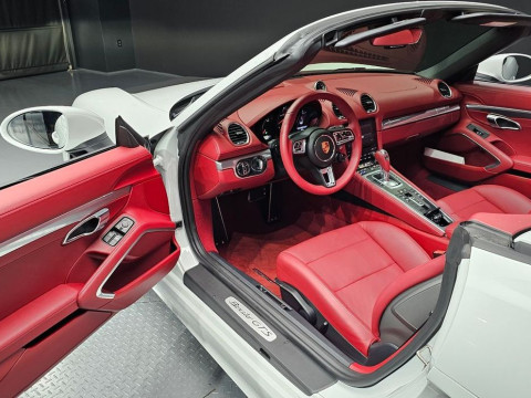2023 Porsche 718 Spyder с пробегом 10 152 км