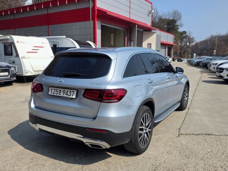 2022 Mercedes-Benz GLC с пробегом 62 328 км