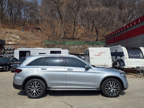 2022 Mercedes-Benz GLC с пробегом 62 328 км