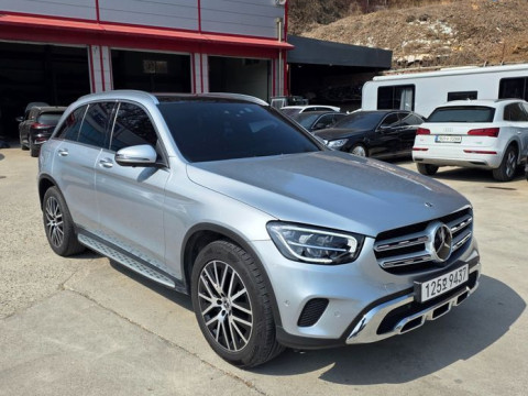 2022 Mercedes-Benz GLC с пробегом 62 328 км