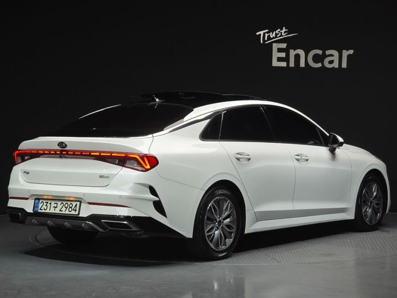 2021 Kia K5 с пробегом 70 936 км