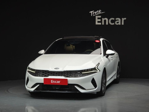 2021 Kia K5 с пробегом 70 936 км