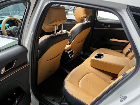 2021 Kia K5 с пробегом 70 936 км