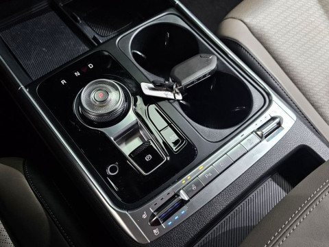 2024 Kia Carnival с пробегом 28 780 км